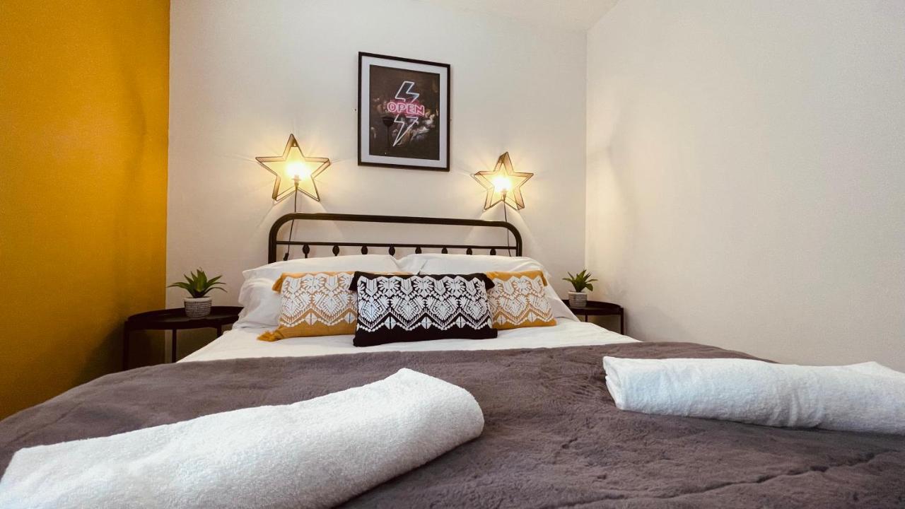 She'S Electric Villa Blandford Forum Ngoại thất bức ảnh